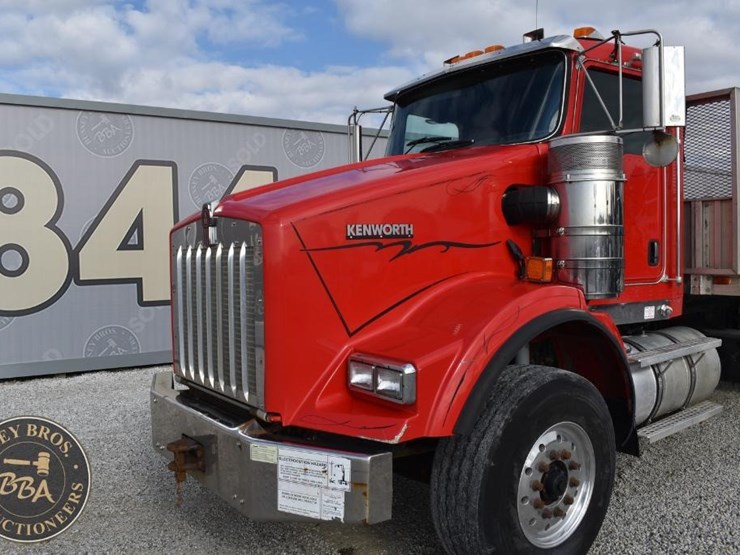 kenworth-t800-image-27