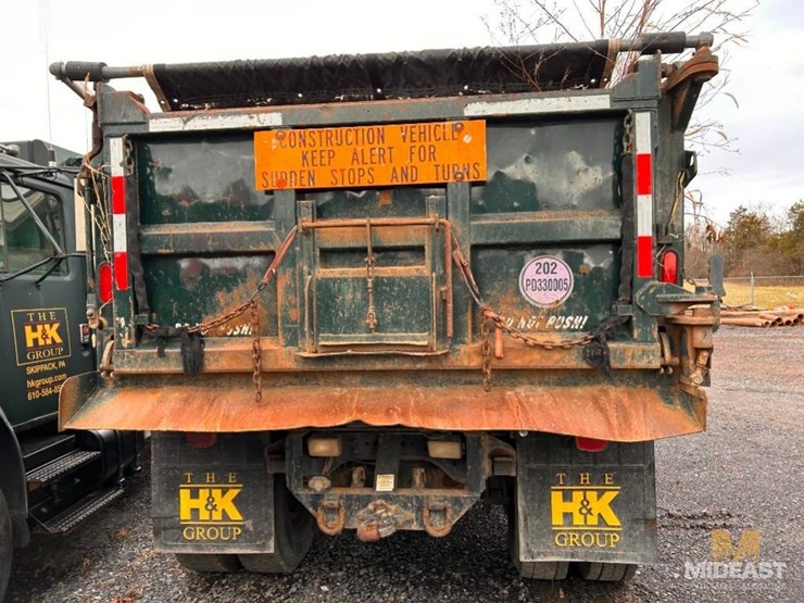 international-4900-image-3