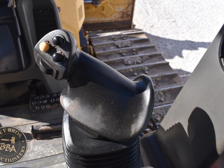 caterpillar-d6k2-lgp-image-32