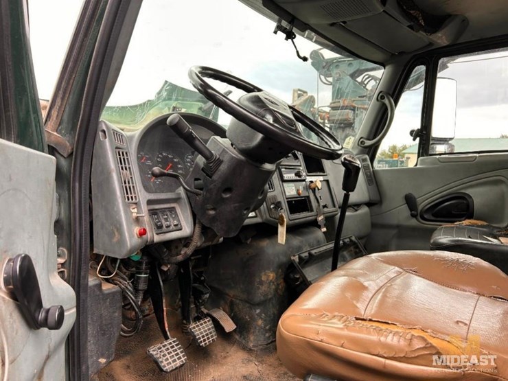 international-durastar-4300-image-16