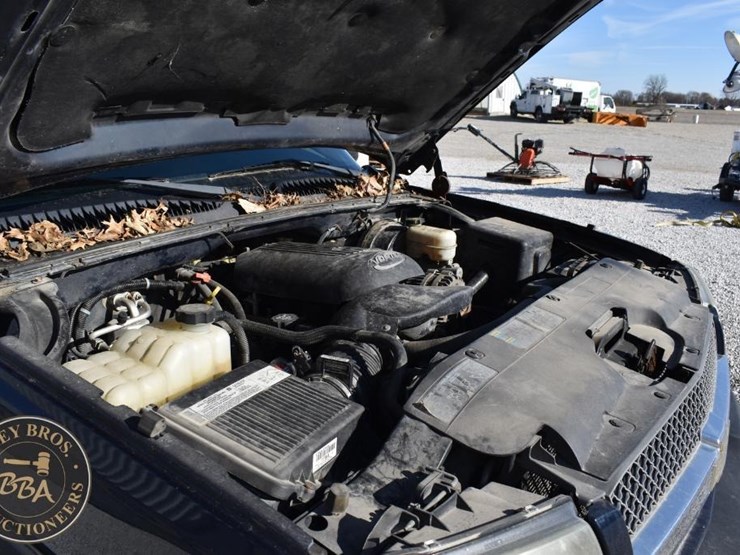 2005-chevrolet-silverado-1500-image-29