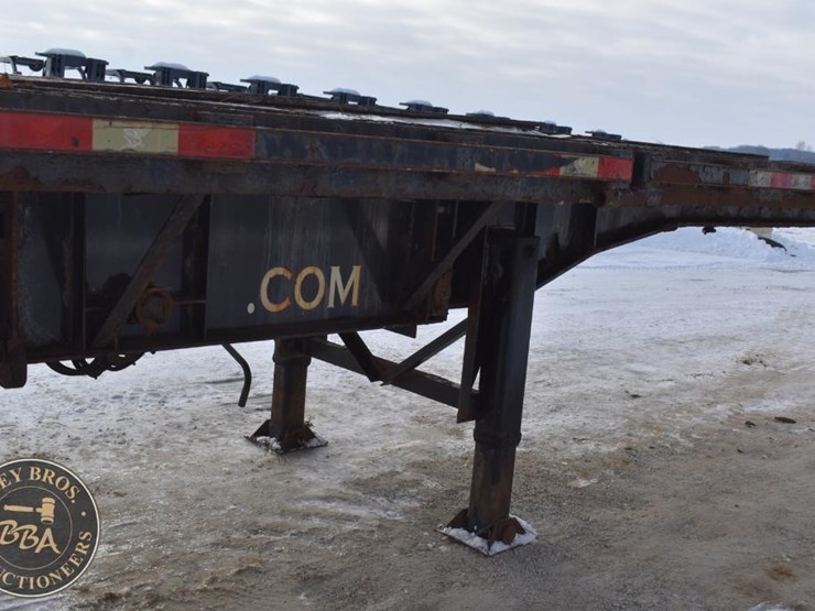 2012-manac-flatbed-image-41