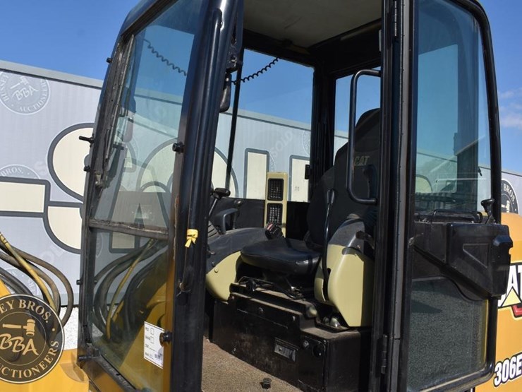 caterpillar-306e-image-59