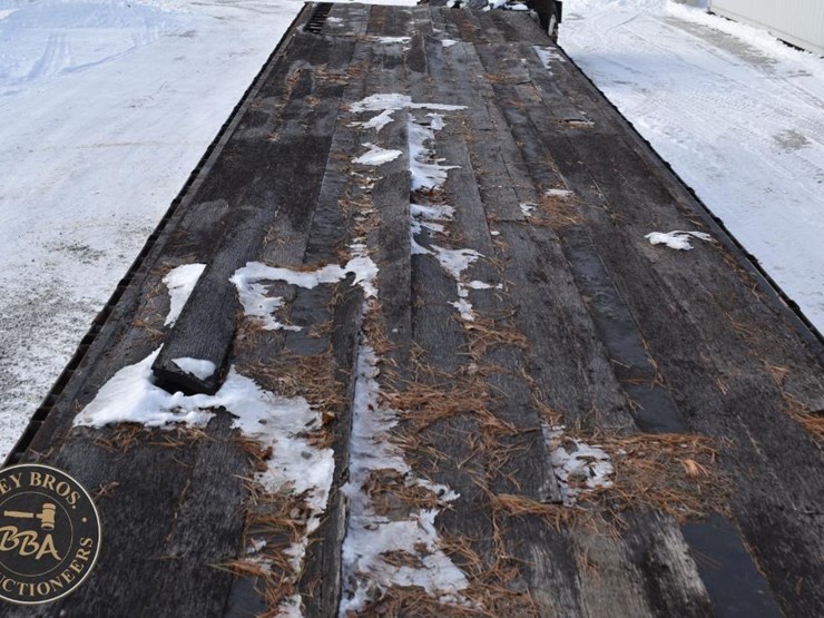 2012-manac-flatbed-image-44