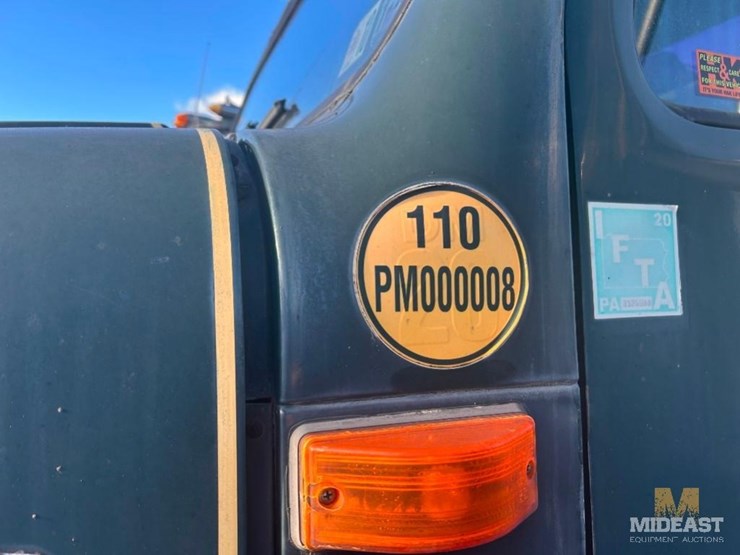 1999-international-4900-image-13