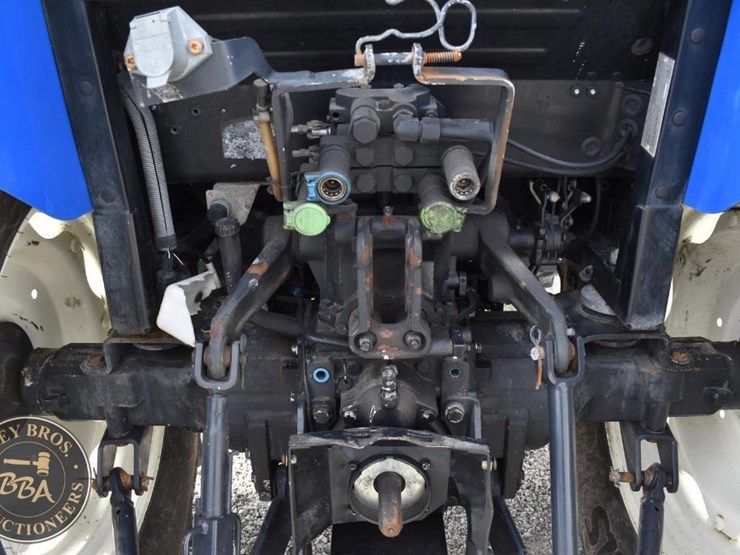 new-holland-t4.75-image-55