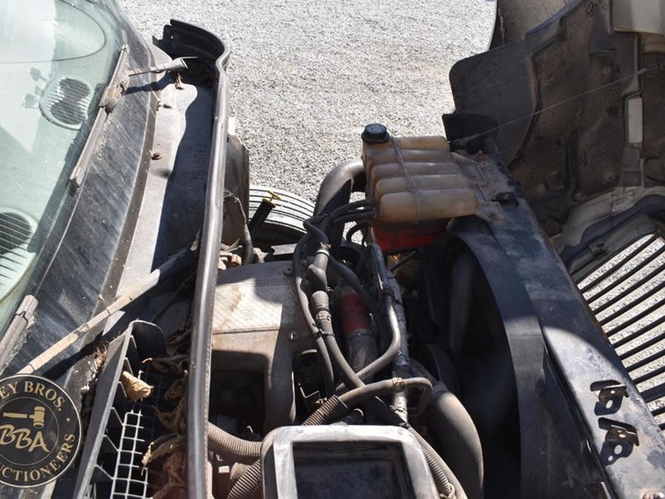 international-durastar-4300-image-41