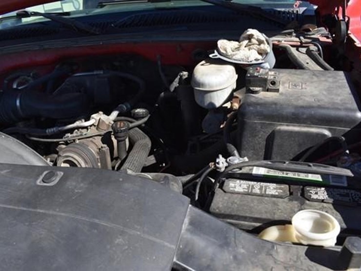 chevrolet-silverado-1500-image-12