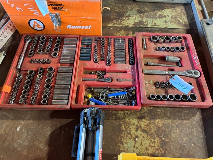 #17201-•-craftsman-socket-set-image-1