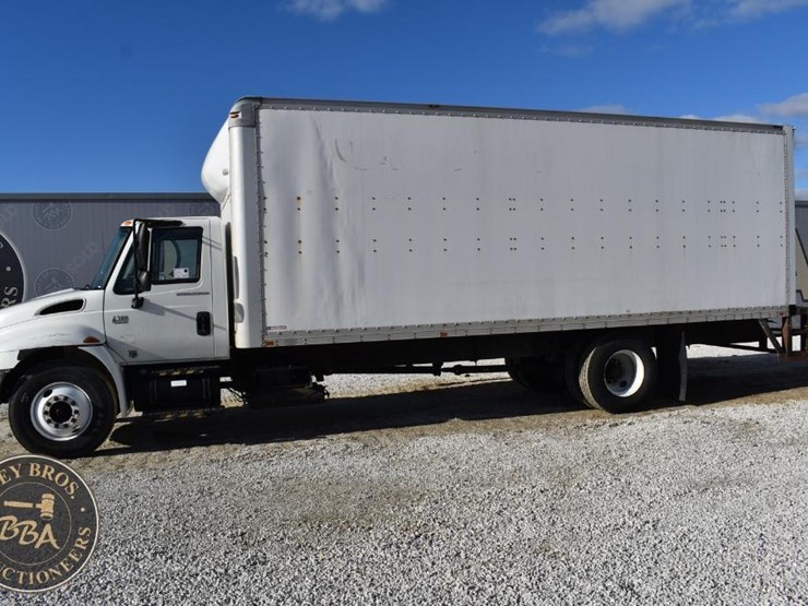 international-durastar-4300-image-2