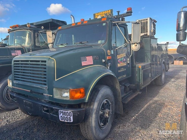 1999-international-4900-image-1