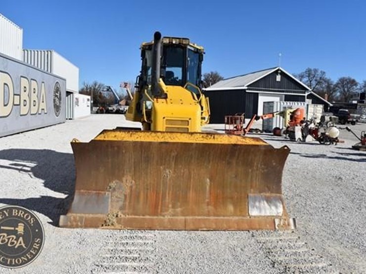 komatsu-d61exi-23-image-8