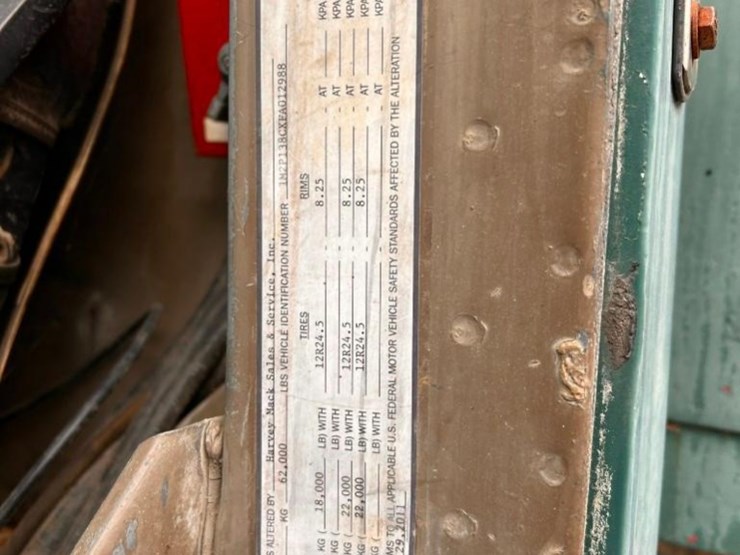 1985-mack-rd686s-image-24