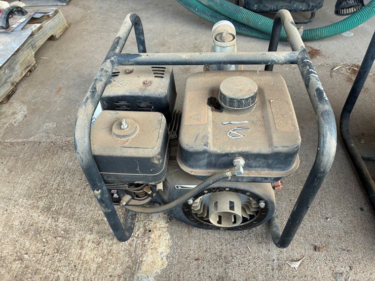 #17168-•-water-pump-image-1