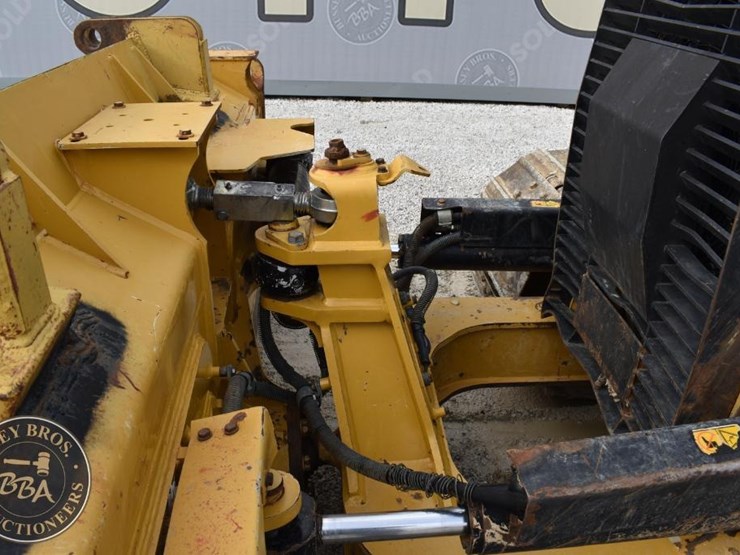 caterpillar-d6k2-lgp-image-117