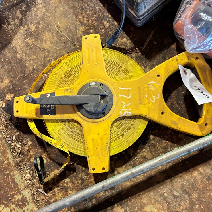 #17215 • Tape Measure and Marker