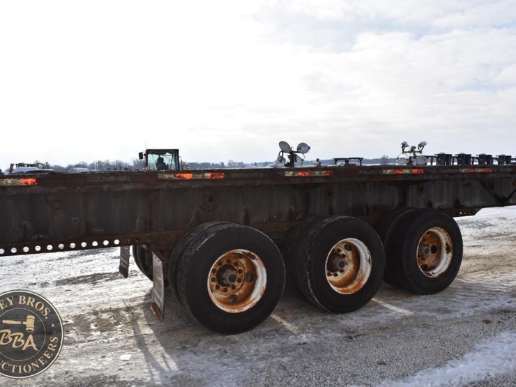 2012-manac-flatbed-image-10