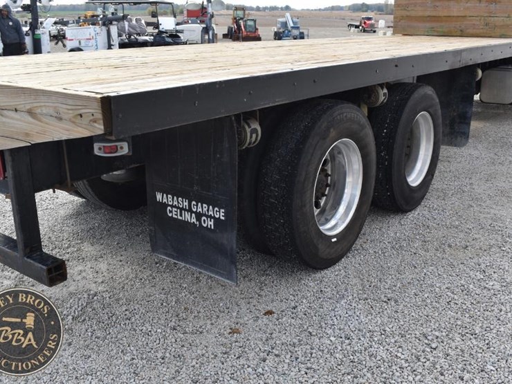 freightliner-business-class-m2-106-image-22