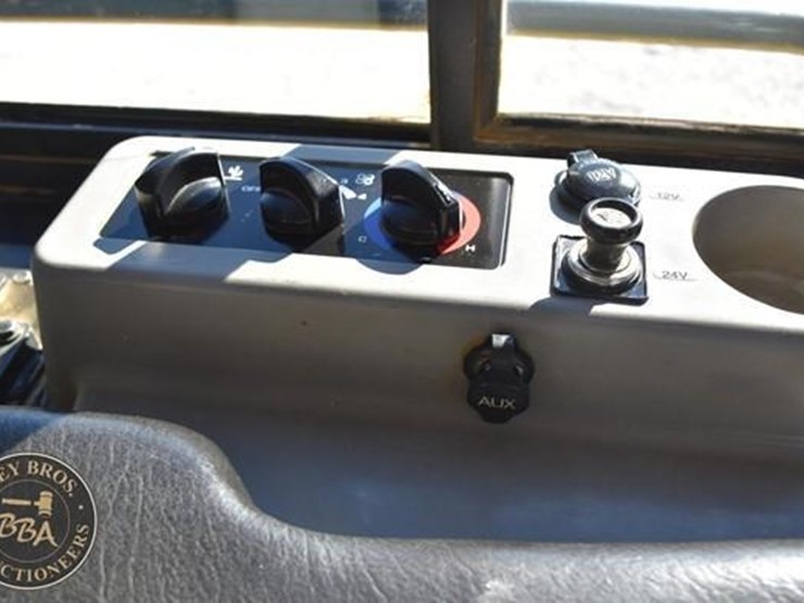 komatsu-d61exi-23-image-42