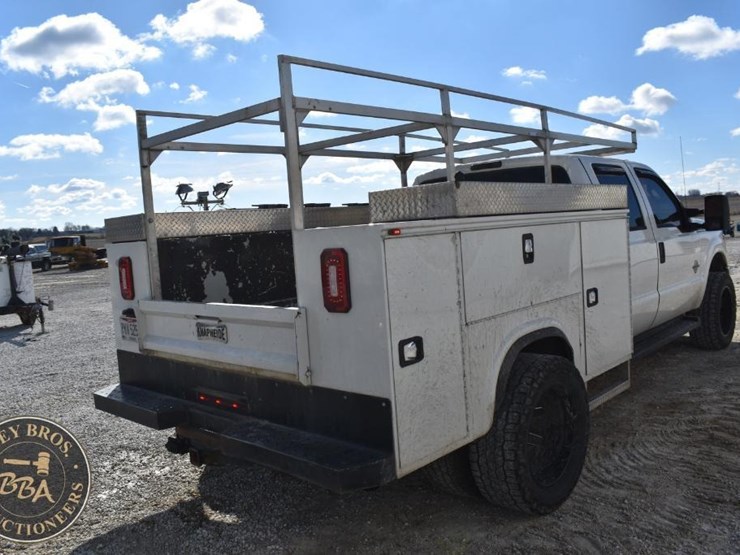 ford-f350-xlt-image-20