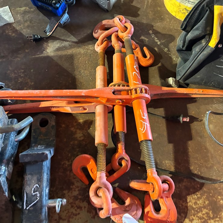 #17197 • 3 Rachet Boomers