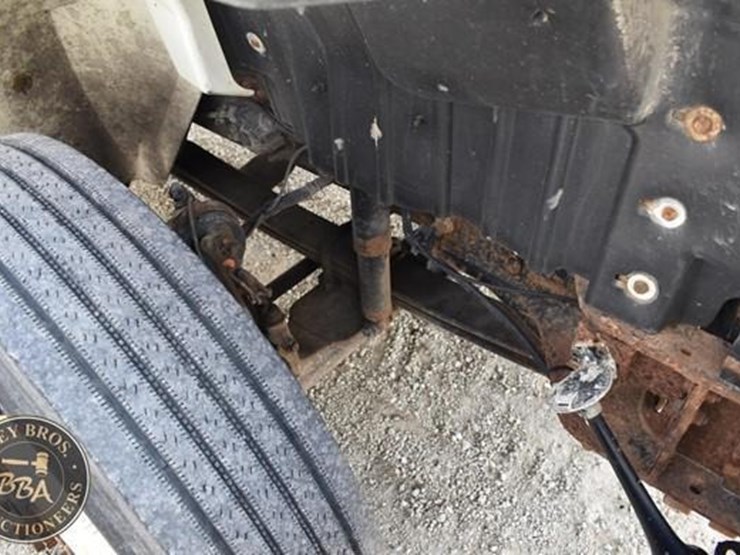 international-durastar-4400-image-25