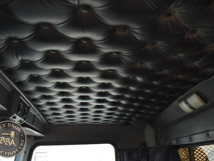 kenworth-t800-image-39