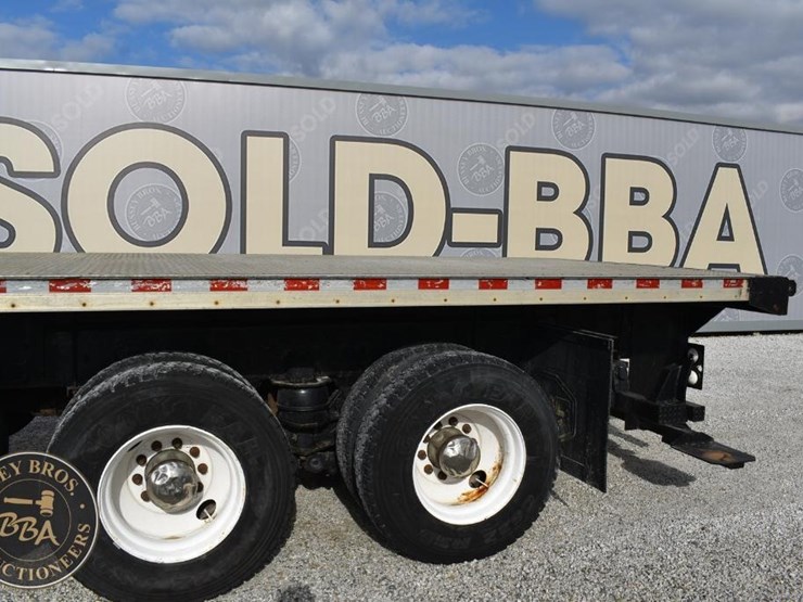 kenworth-t800-image-14