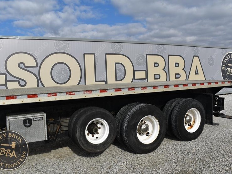 kenworth-t800-image-13