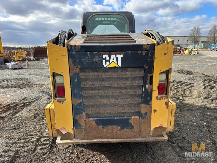 caterpillar-246d-image-5