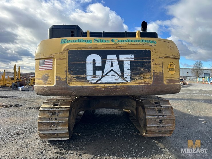 caterpillar-330d-image-6