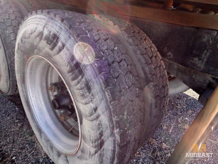 1985-mack-dm685s-image-8