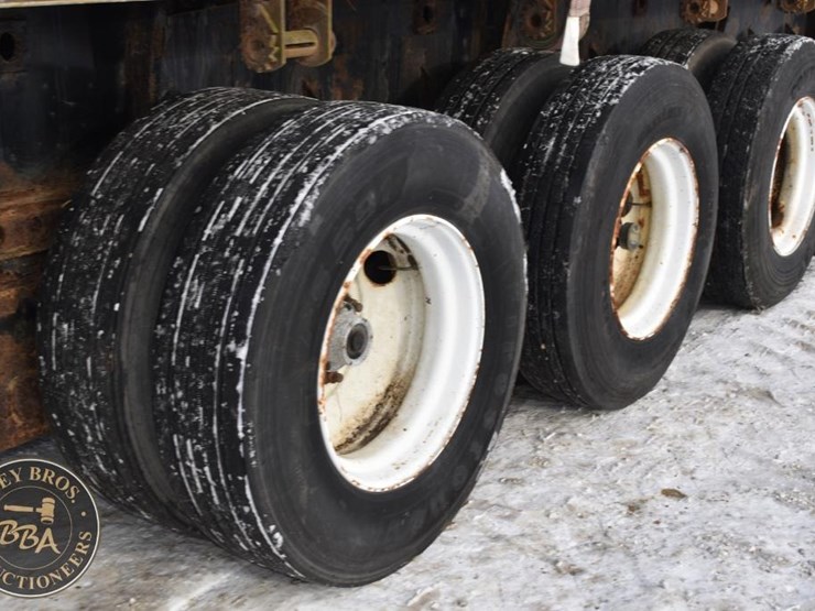 2012-manac-flatbed-image-21