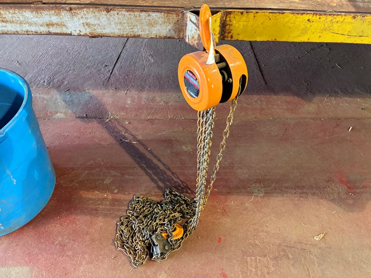 #17220-•-hoist-image-1