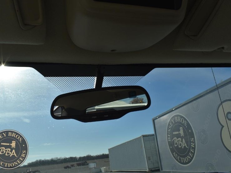 2005-chevrolet-silverado-1500-image-24