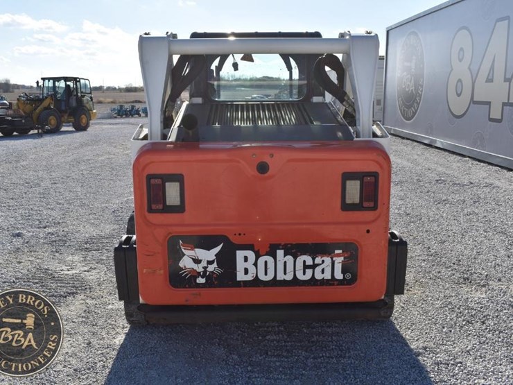 2022-bobcat-t595-image-5