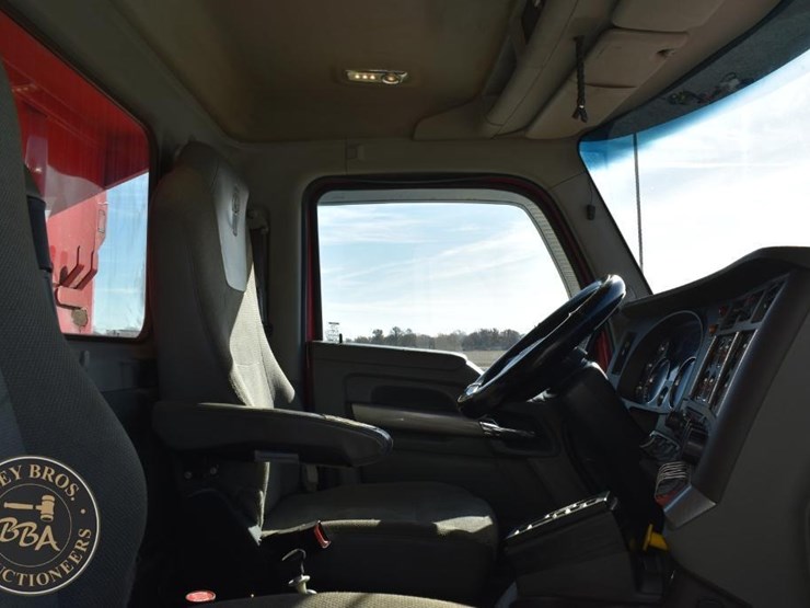 kenworth-t880-image-39