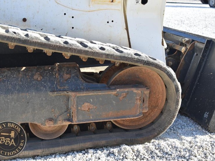 2022-bobcat-t595-image-28