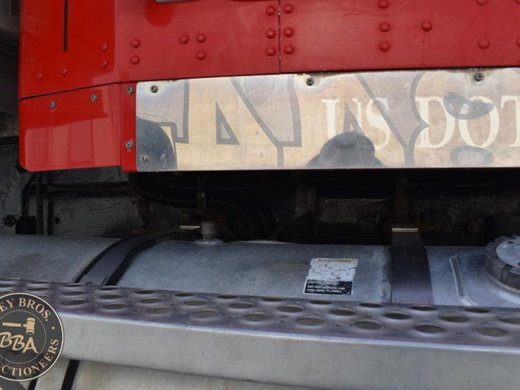 kenworth-t800-image-61