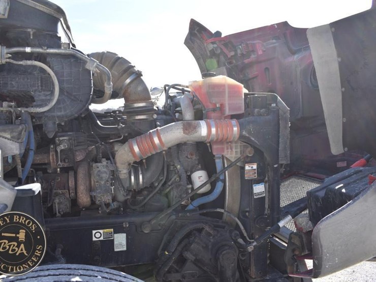 kenworth-t880-image-43