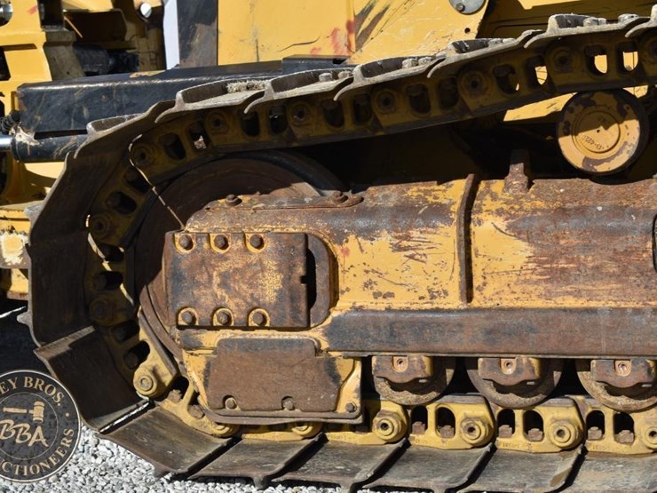 caterpillar-d6k2-lgp-image-12