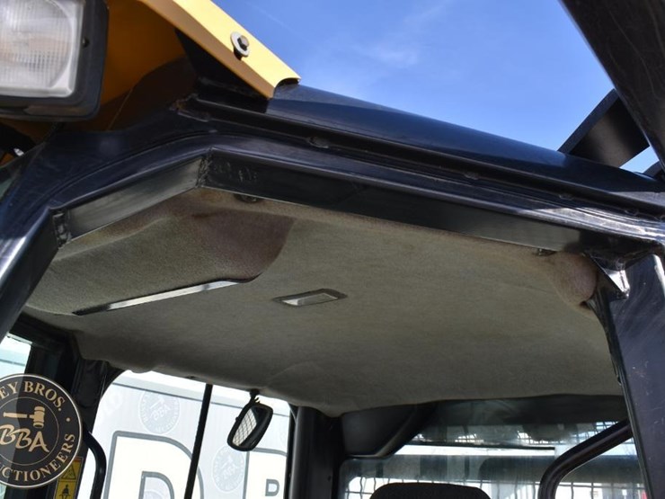 caterpillar-d6k2-lgp-image-25