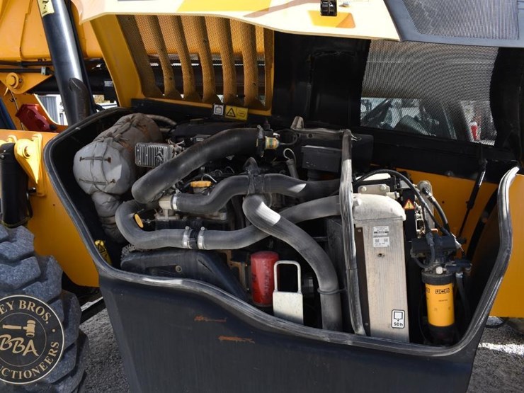 2018-jcb-512-56-image-9