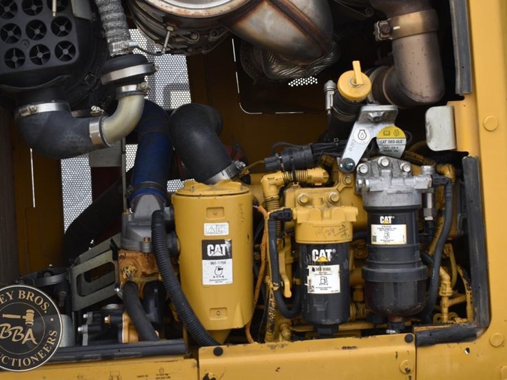 caterpillar-d6k2-lgp-image-55