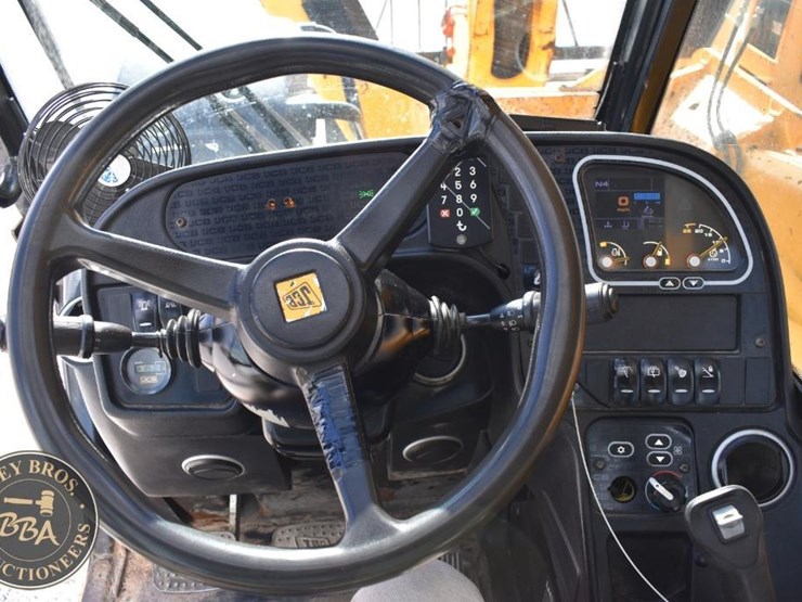 2018-jcb-512-56-image-16