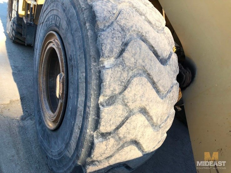 caterpillar-966g-image-16