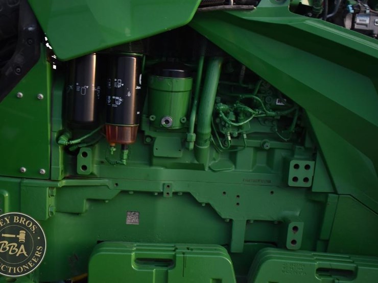 john-deere-8rt-370-image-57