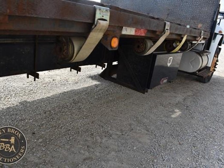 international-durastar-4400-image-47