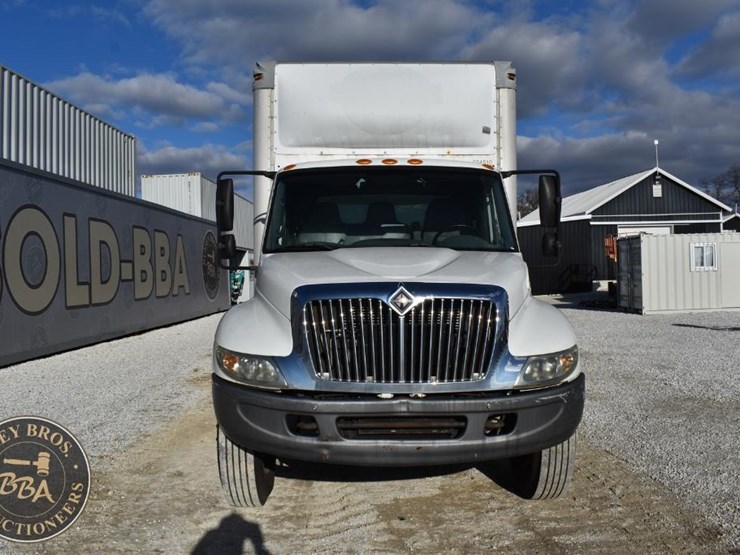 international-durastar-4300-image-8