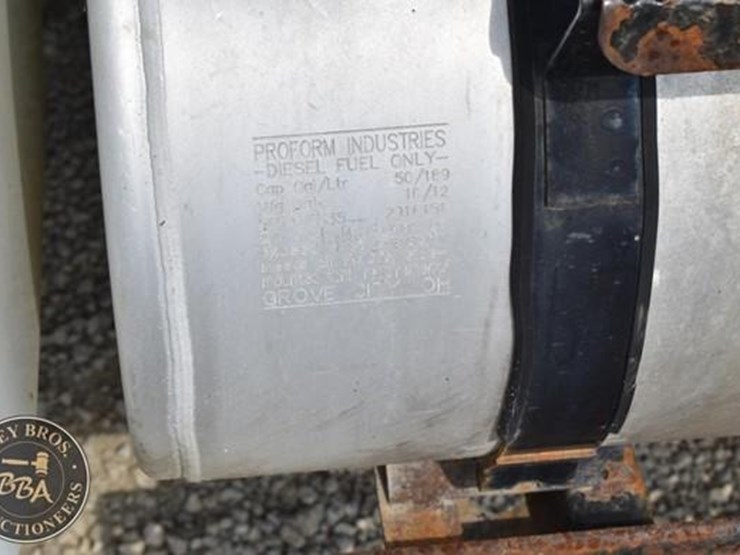 international-durastar-4400-image-13